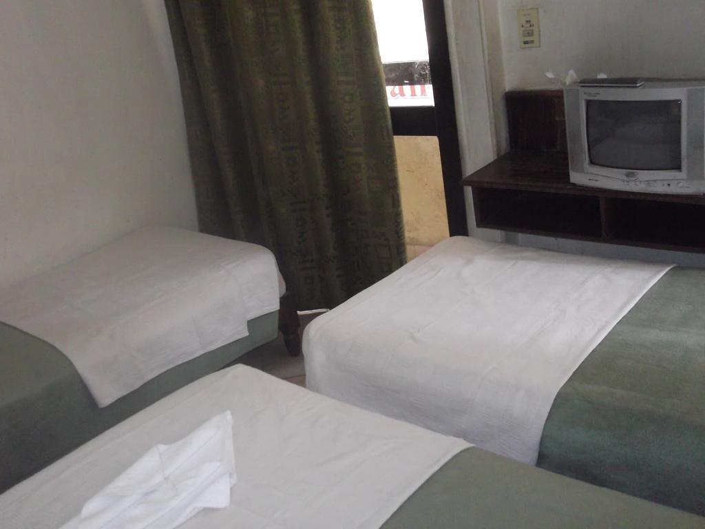 Sunset Hotel Luxor Bilik gambar