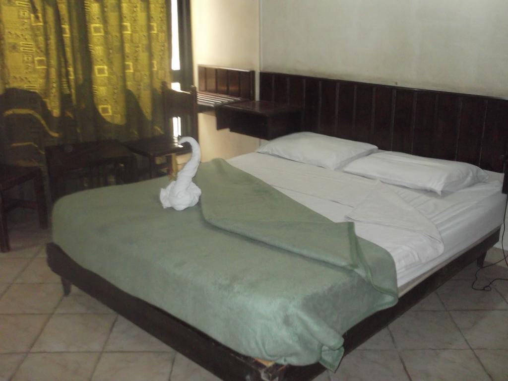 Sunset Hotel Luxor Bilik gambar