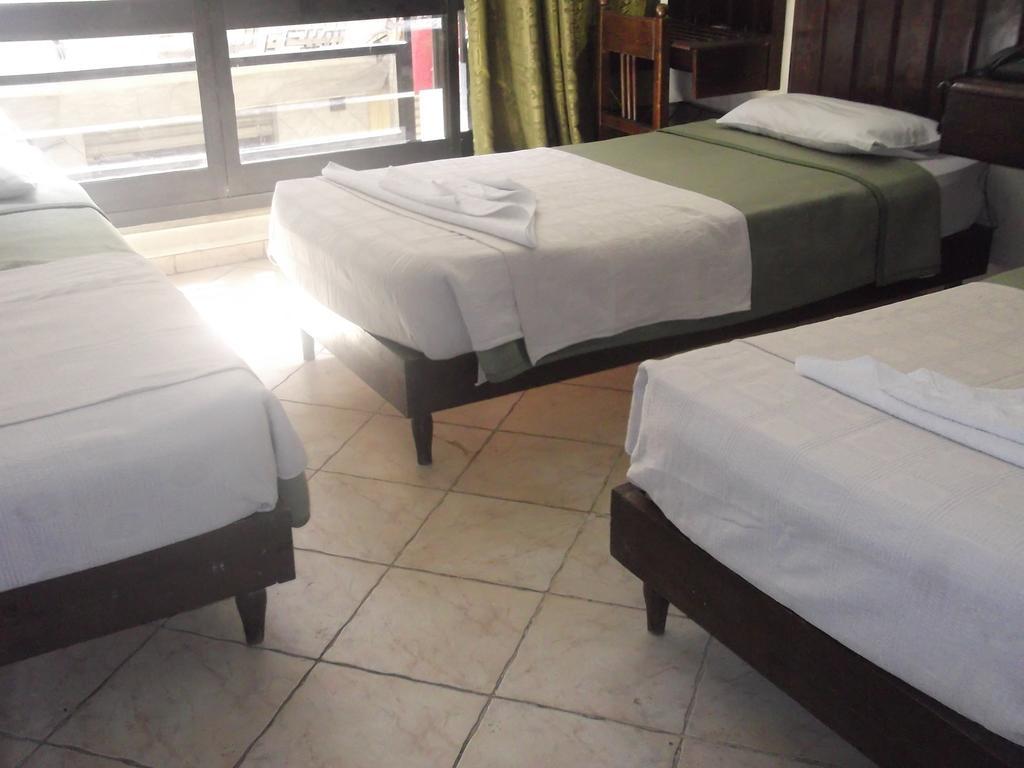 Sunset Hotel Luxor Bilik gambar